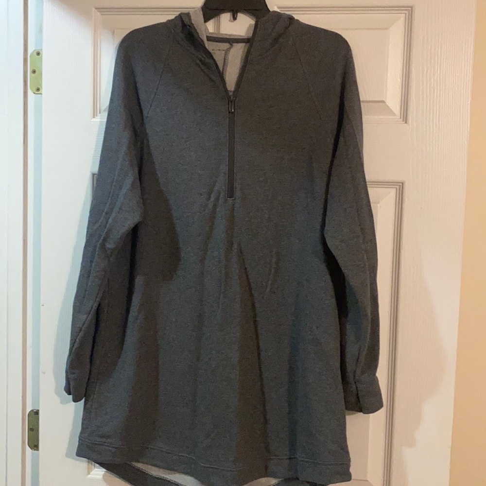 Ladies Sweatshirt with hood